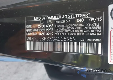 2016 Mercedes-Benz S 550 4Matic z USA, uszkodzony, nr VIN WDDUG8FBXGA225959